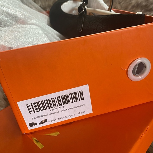 Chic Black Suede Women's Heels - Picture 7 of 7